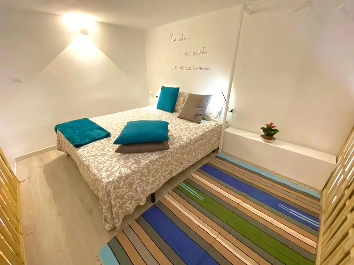 Nido Con Cortile Vicino Al Tempio Di Apollo Apartment Syracuse